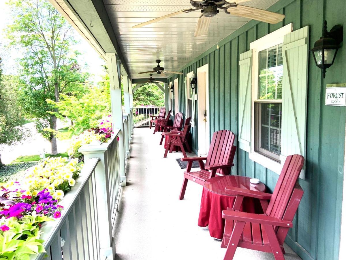 Weatherpine Inn Niagara-on-the-Lake Esterno foto