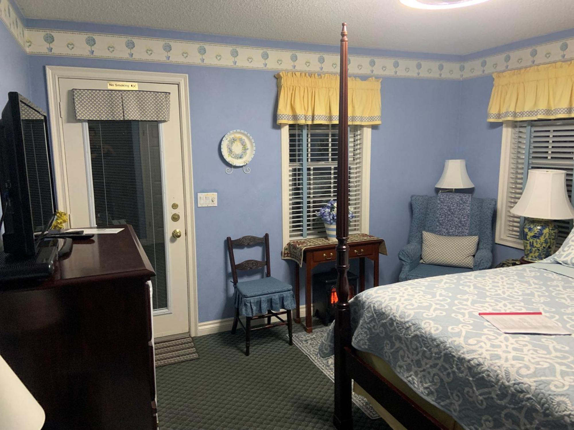 Weatherpine Inn Niagara-on-the-Lake Esterno foto