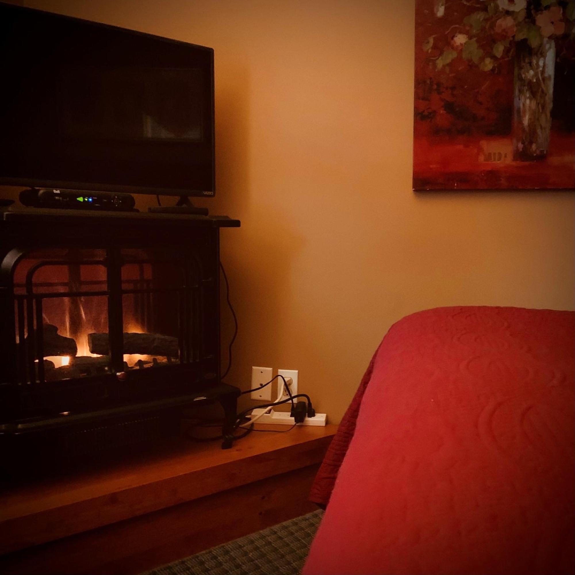 Weatherpine Inn Niagara-on-the-Lake Esterno foto
